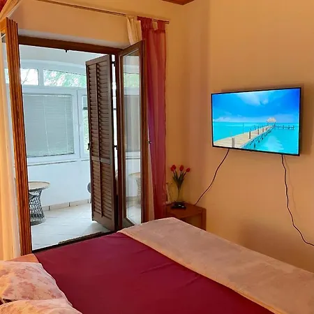 Apartment Ema