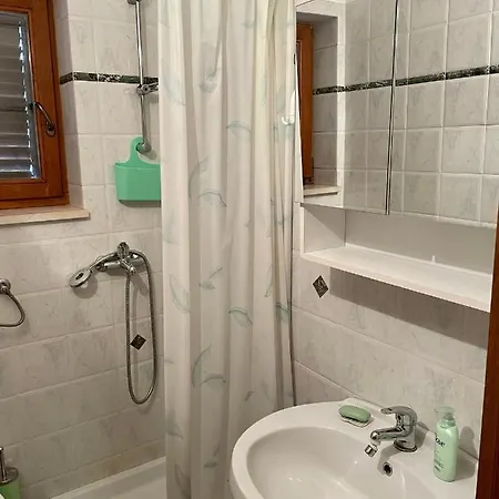 Ema Apartment *